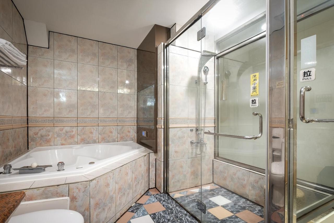 Chamotel - Lujhou Đài Bắc Ngoại thất bức ảnh